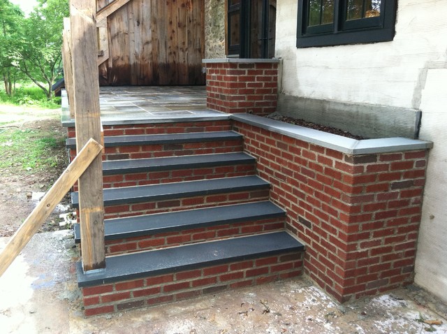 Doylestown Raised Patio And Brick Planters Farmhouse Doylestown Raised Patio And Brick Planters Farmhouse