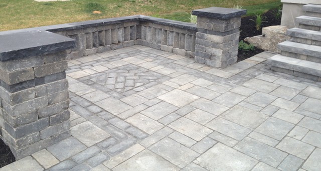 Interlocking Stone Traditional Patio Toronto By Platinum