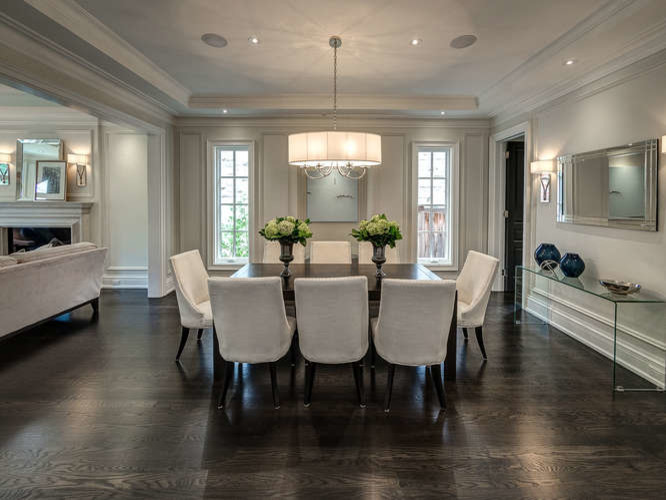 Example of a transitional dining room design in Toronto