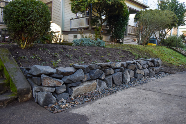 Basalt Walls traedgaard