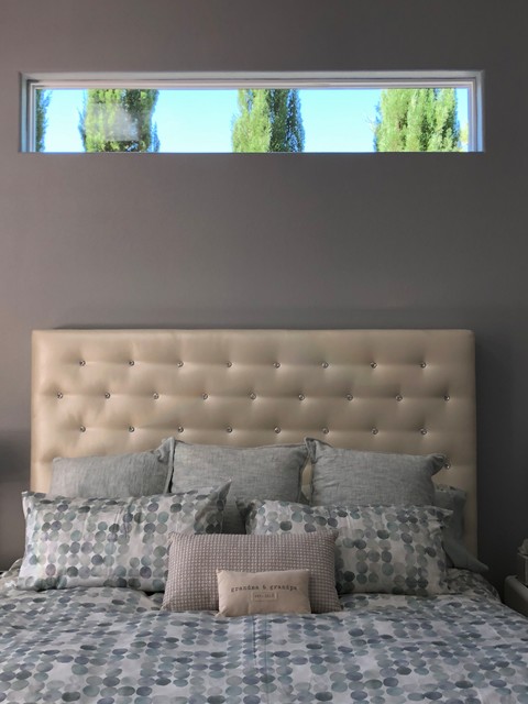 Bi-fold Door and more in Queensridge modern-schlafzimmer