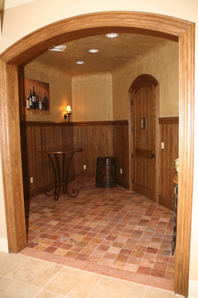 Design ideas for a traditional wine cellar in Cleveland.