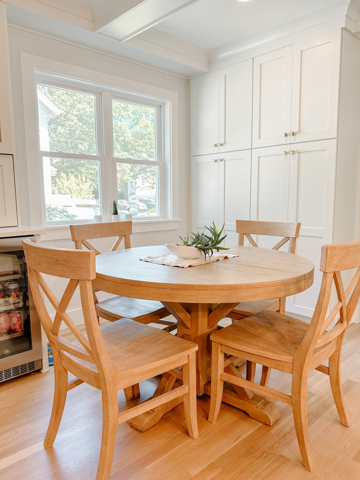 Nantucket inspired kitchen