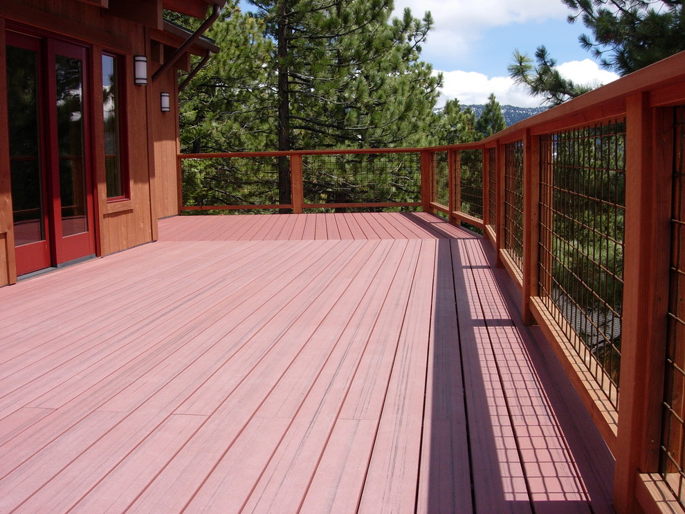 This is an example of a contemporary deck in Sacramento.