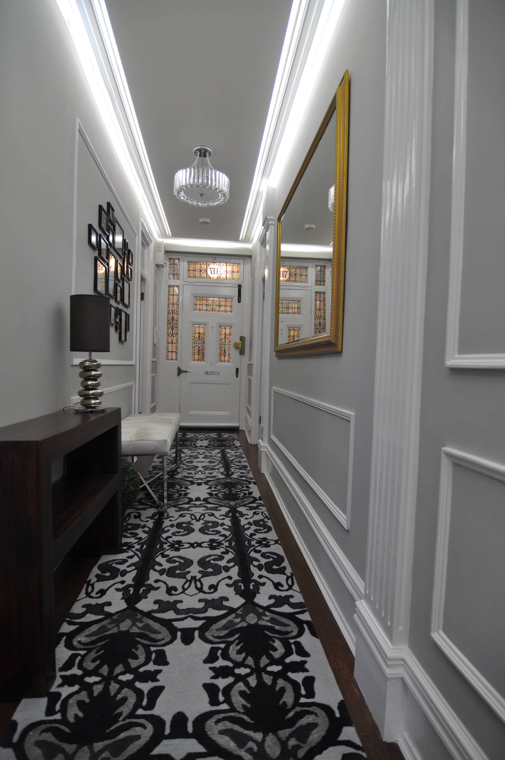 Dark Hallway Ideas to Help You Brighten Up Your Hallway | Houzz UK
