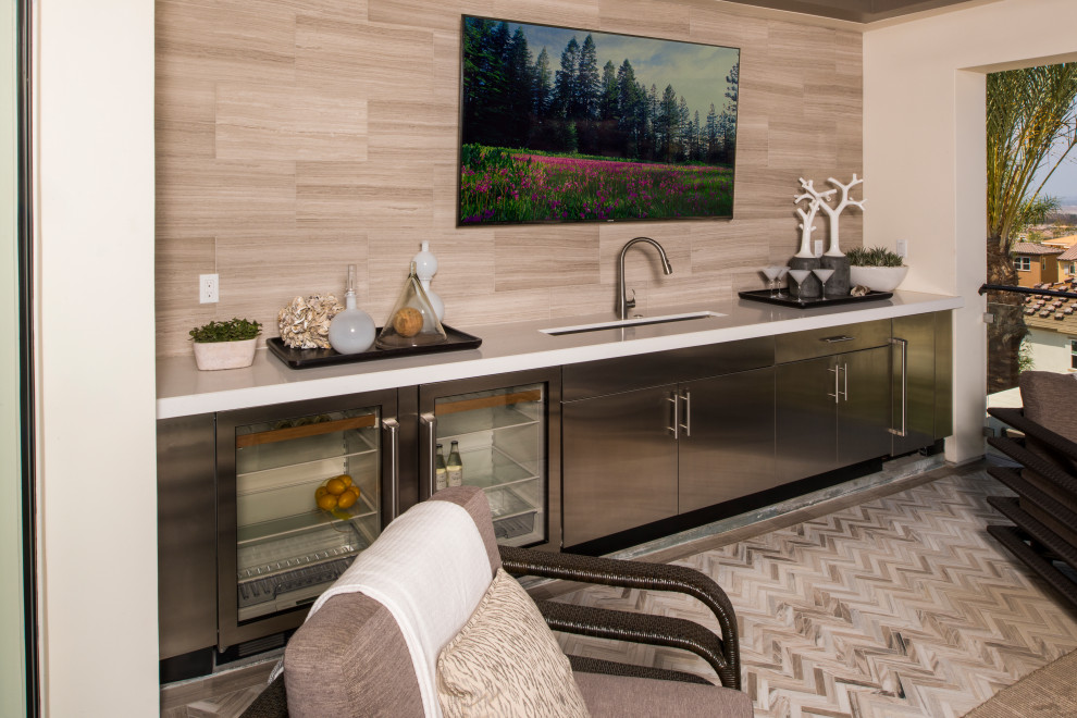 Inspiration for a transitional home design remodel in Miami