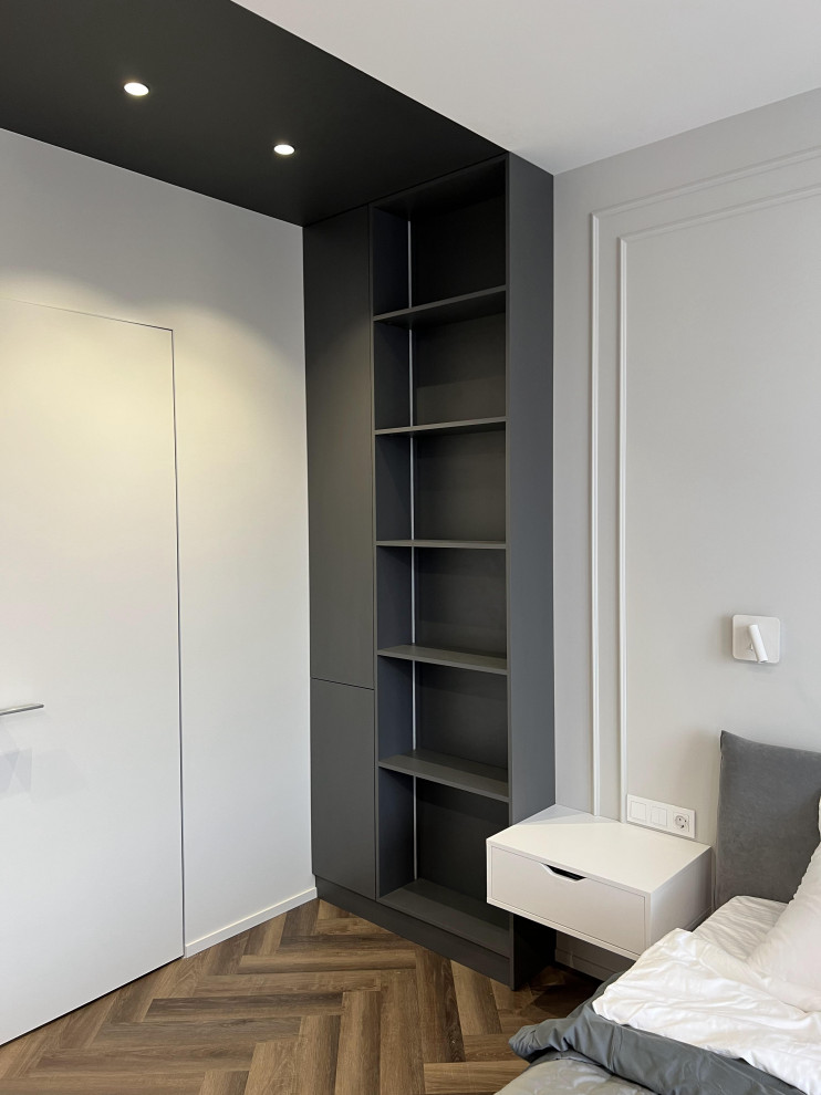 G L O R Y - Реализация