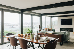 Houzz Tour: A Downsizers' Home That Embraces the Past and Future