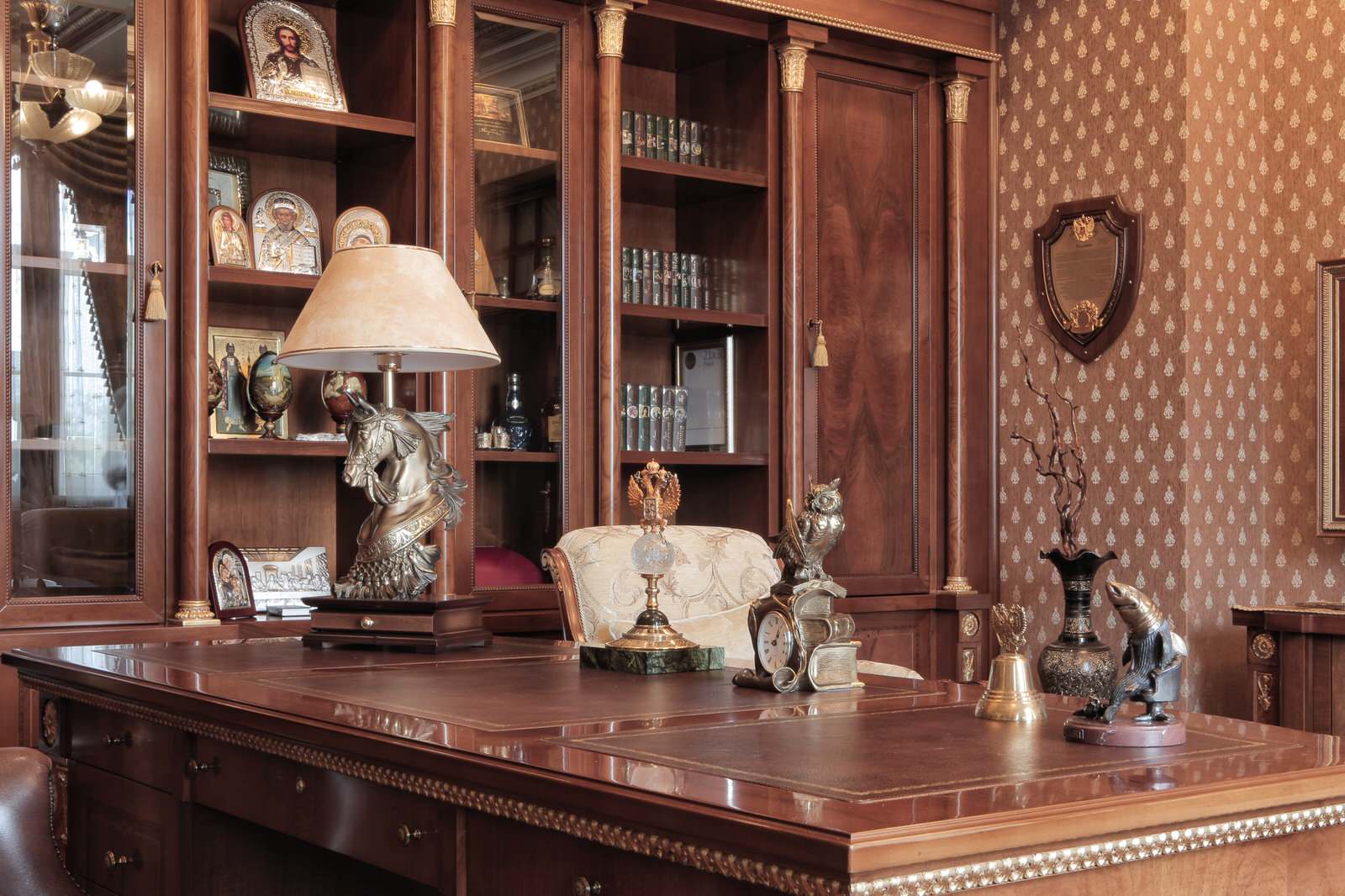 Проект интерьера частного жилого дома, г. Каменск-Шахтинский, 750 кв.м.