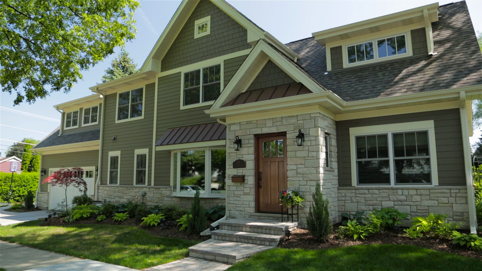Traditional exterior home idea in Chicago