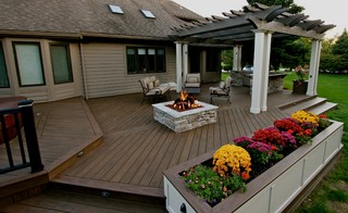 Perrysburg Family Fun Deck