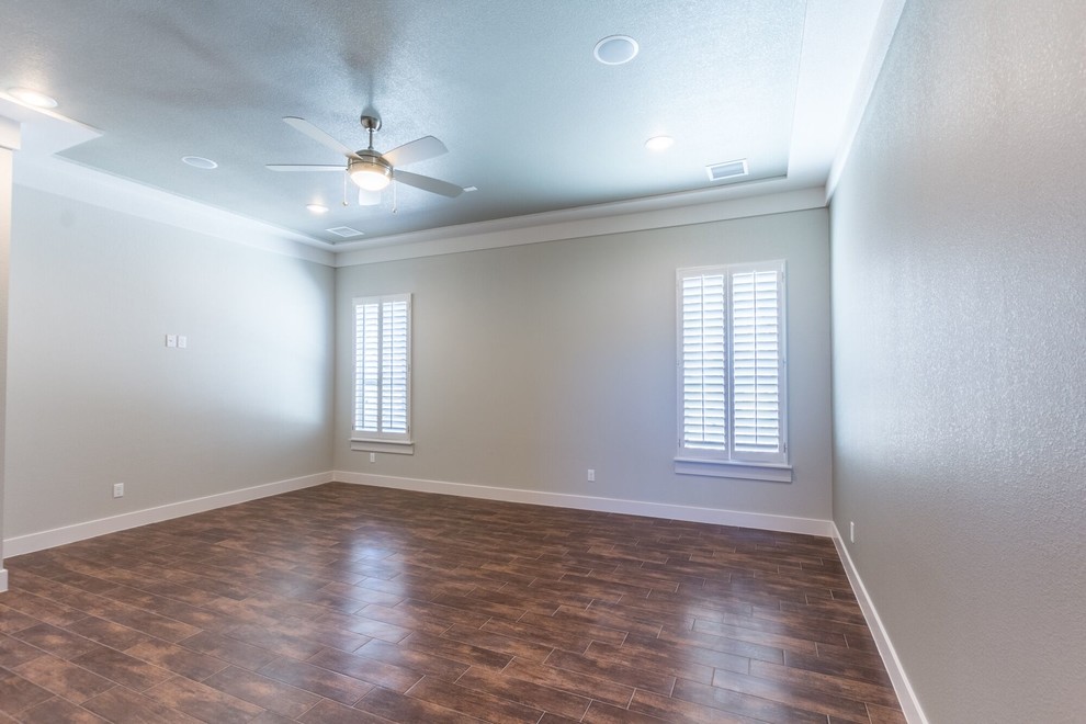 Home design - transitional home design idea in Austin