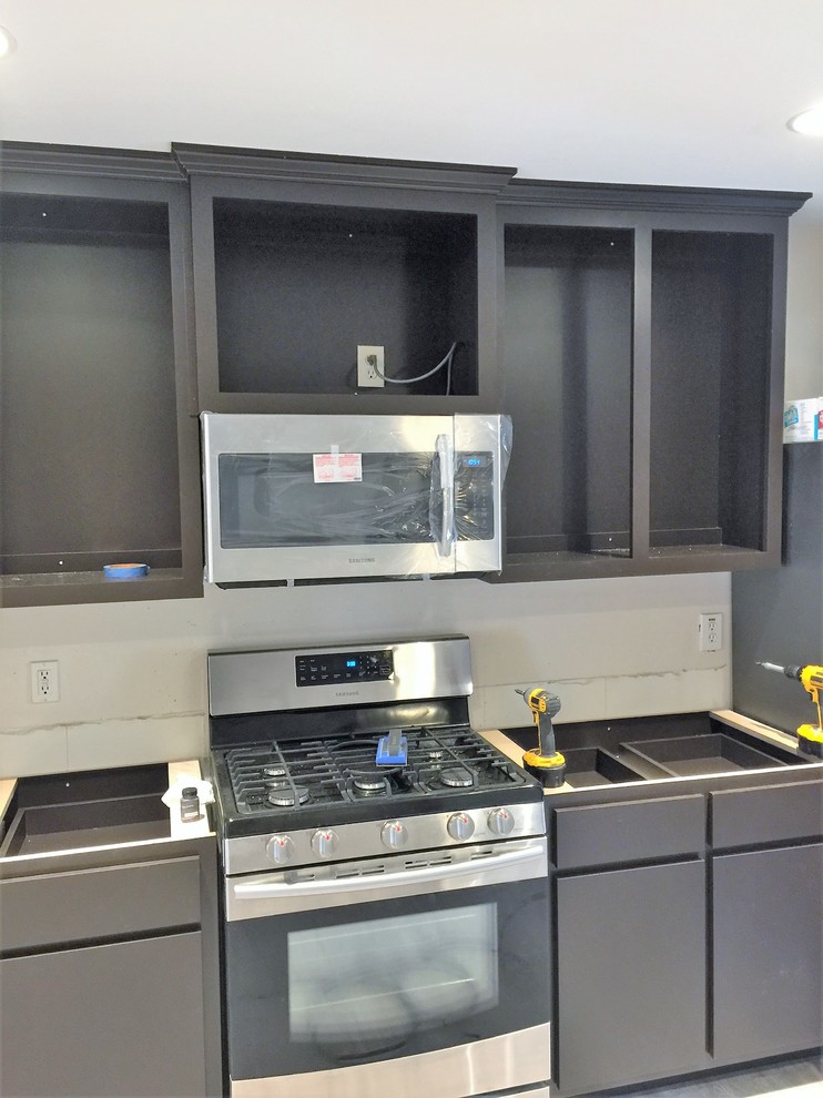 Example of a trendy kitchen design in Atlanta