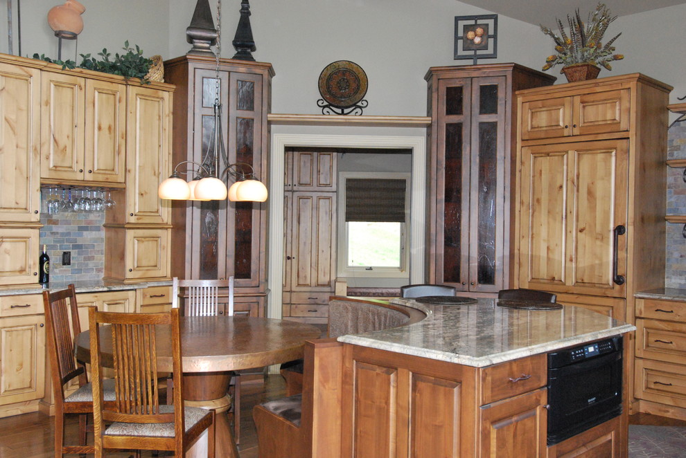 Mountain style kitchen photo in Indianapolis