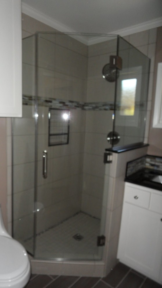 Traditional Bathroom
