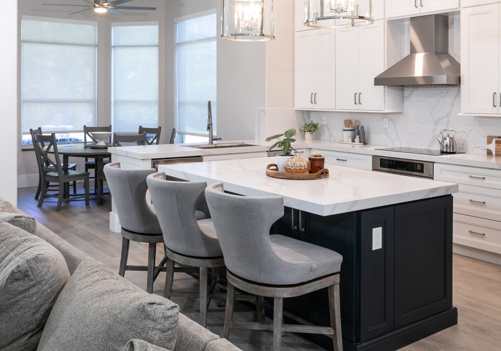 Example of a transitional kitchen design in Miami