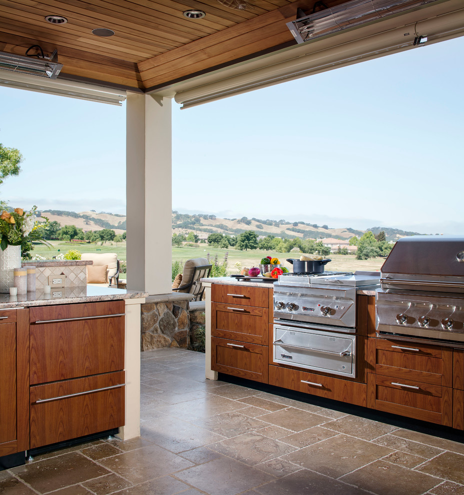 Example of a minimalist kitchen design in San Francisco