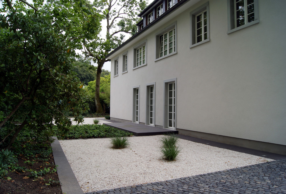 This is an example of a traditional garden in Dusseldorf.