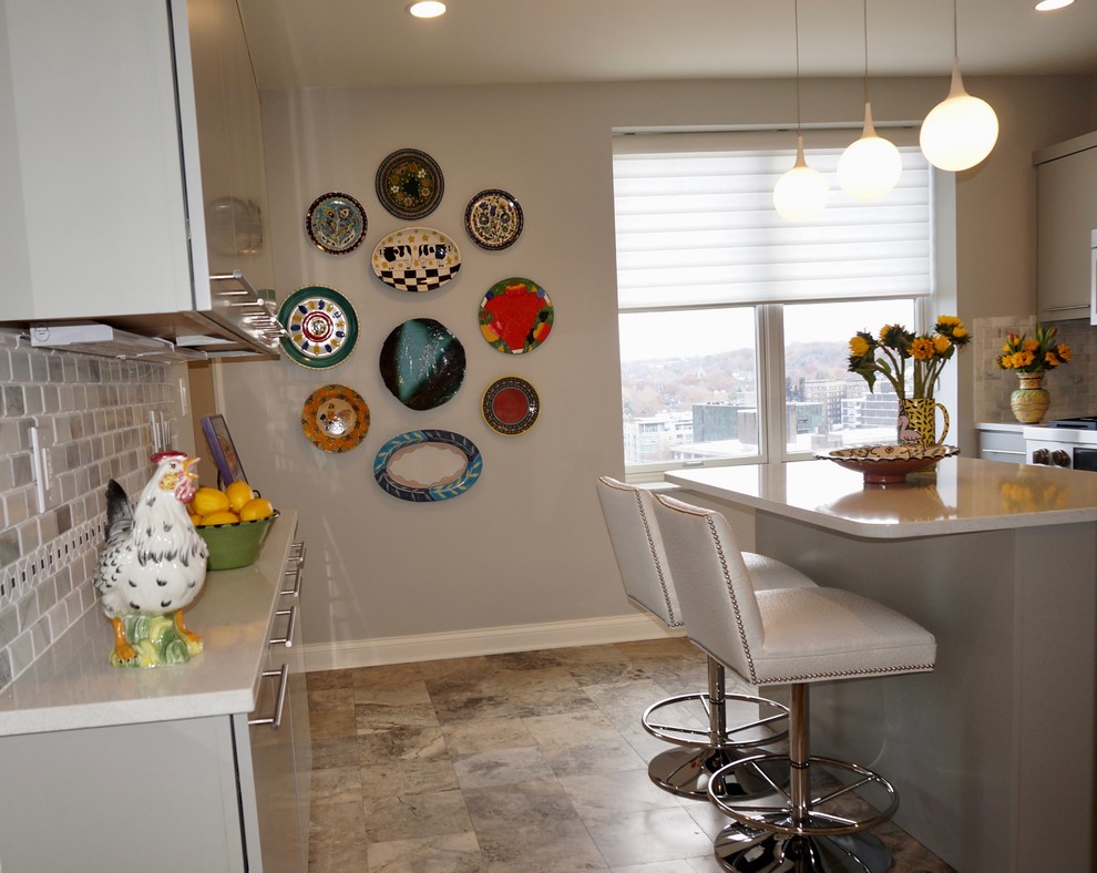 Kitchen - transitional kitchen idea
