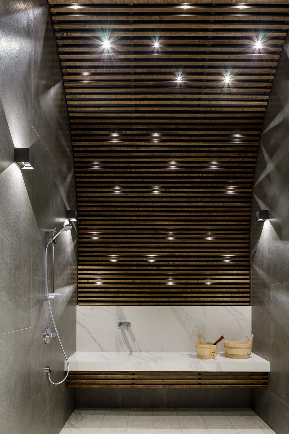 ЗАГОРОДНЫЙ ДОМ В ЗАПАДНОЙ ЛИЦЕ