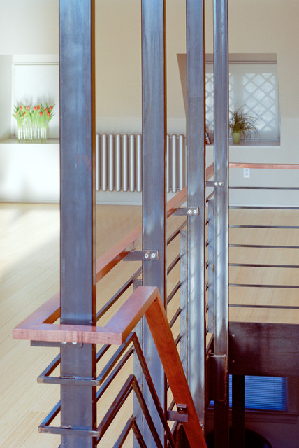13th st contemporary-staircase