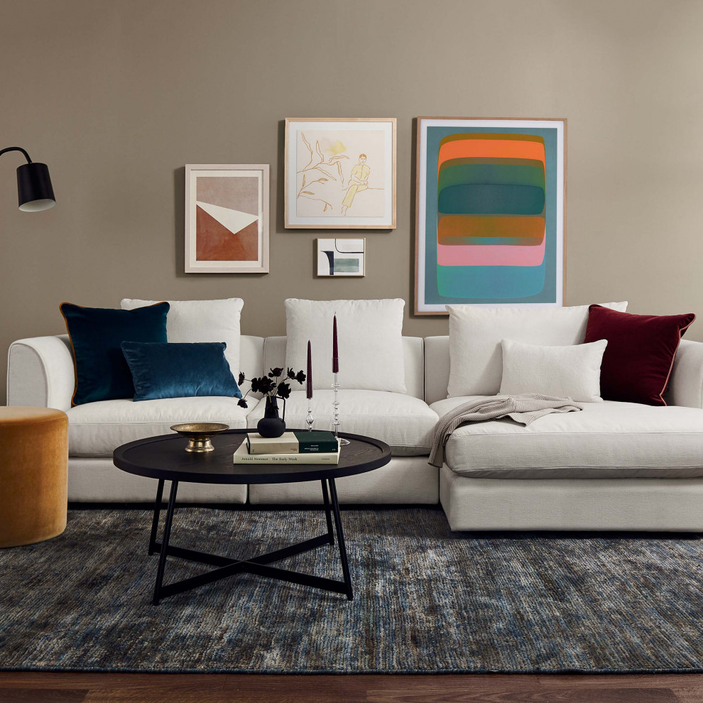 Modern living room in Chicago.