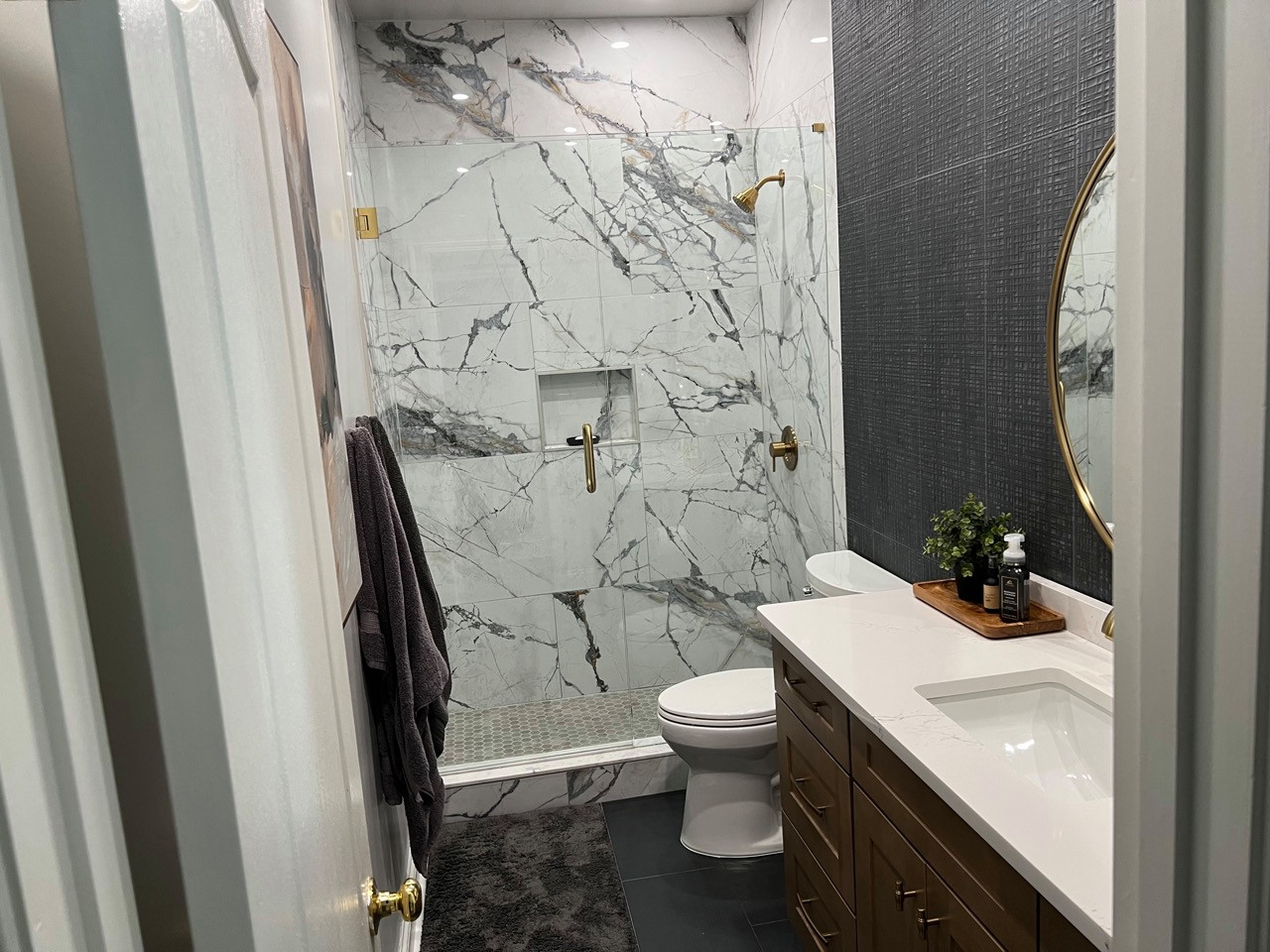 McDonough Hallway Bathroom Renovation