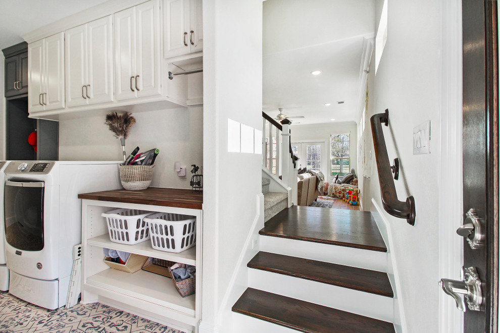 Katy - Laundry Room Renovation