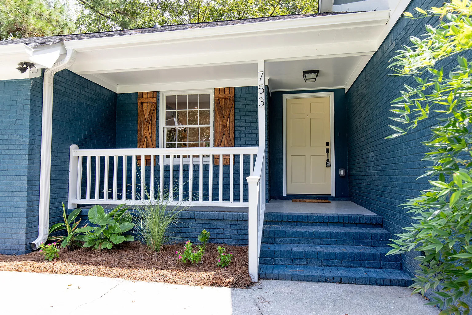 Dangerfield Dr 2 House