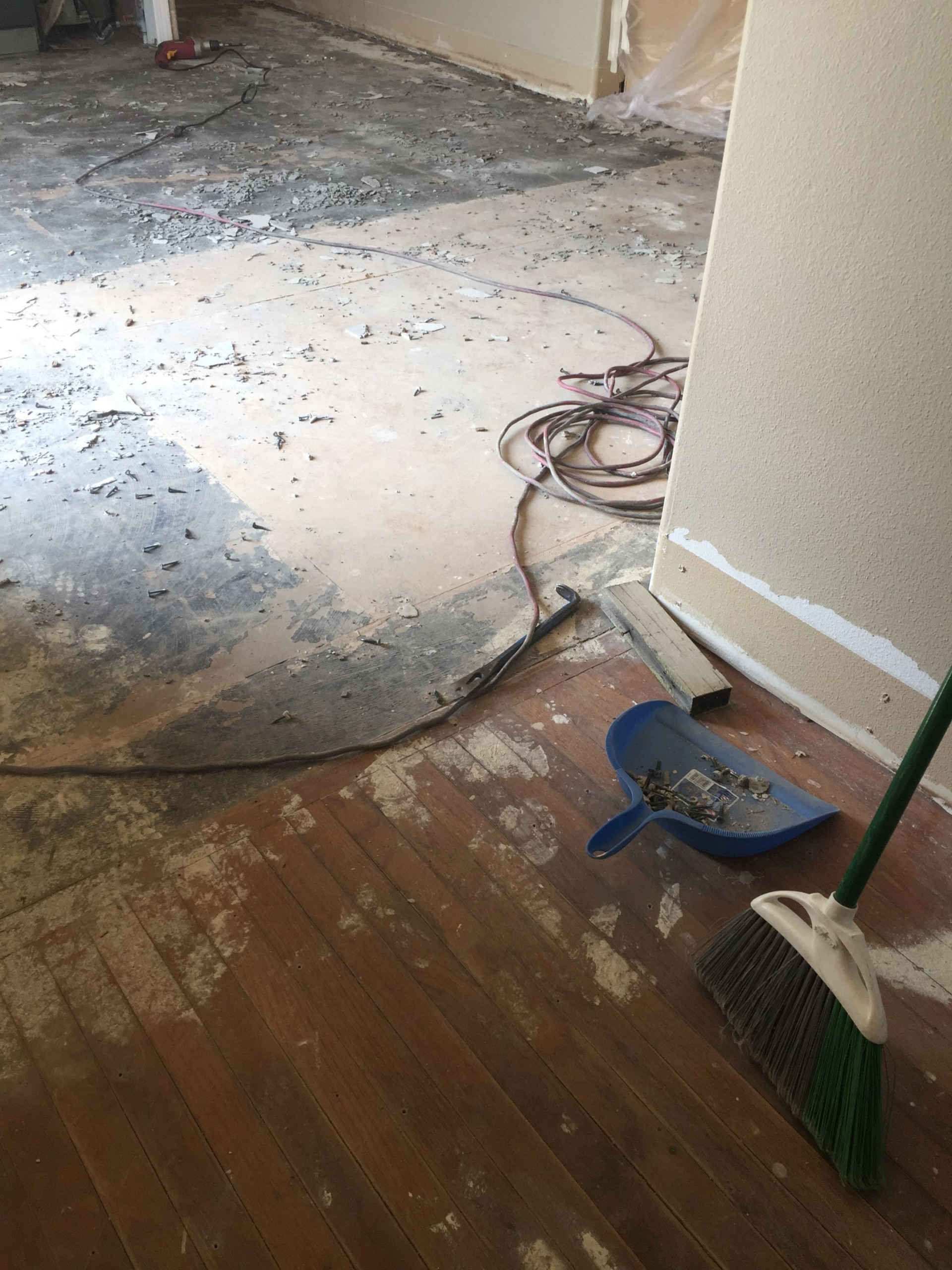 FLOOR