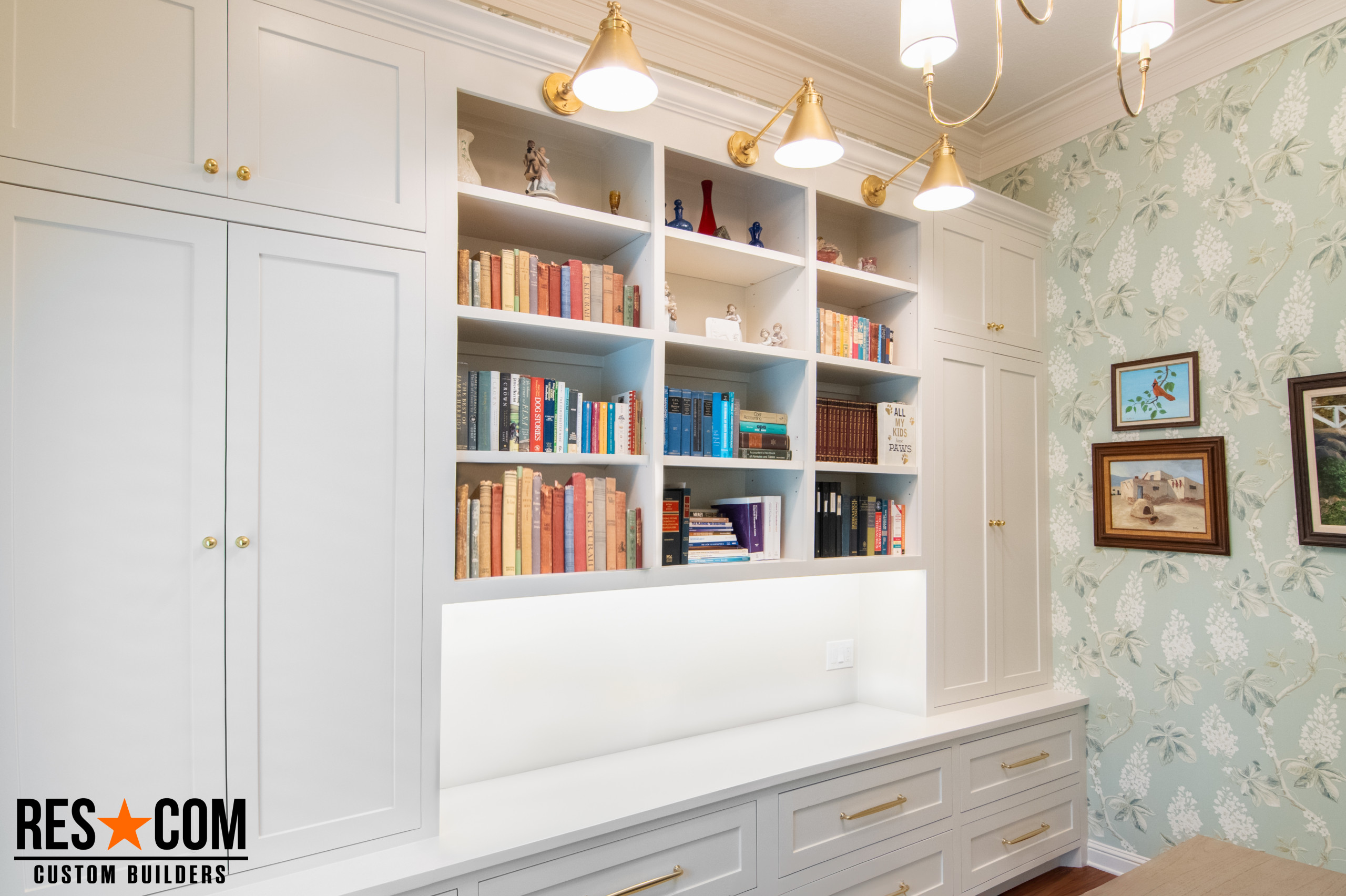 Custom Office