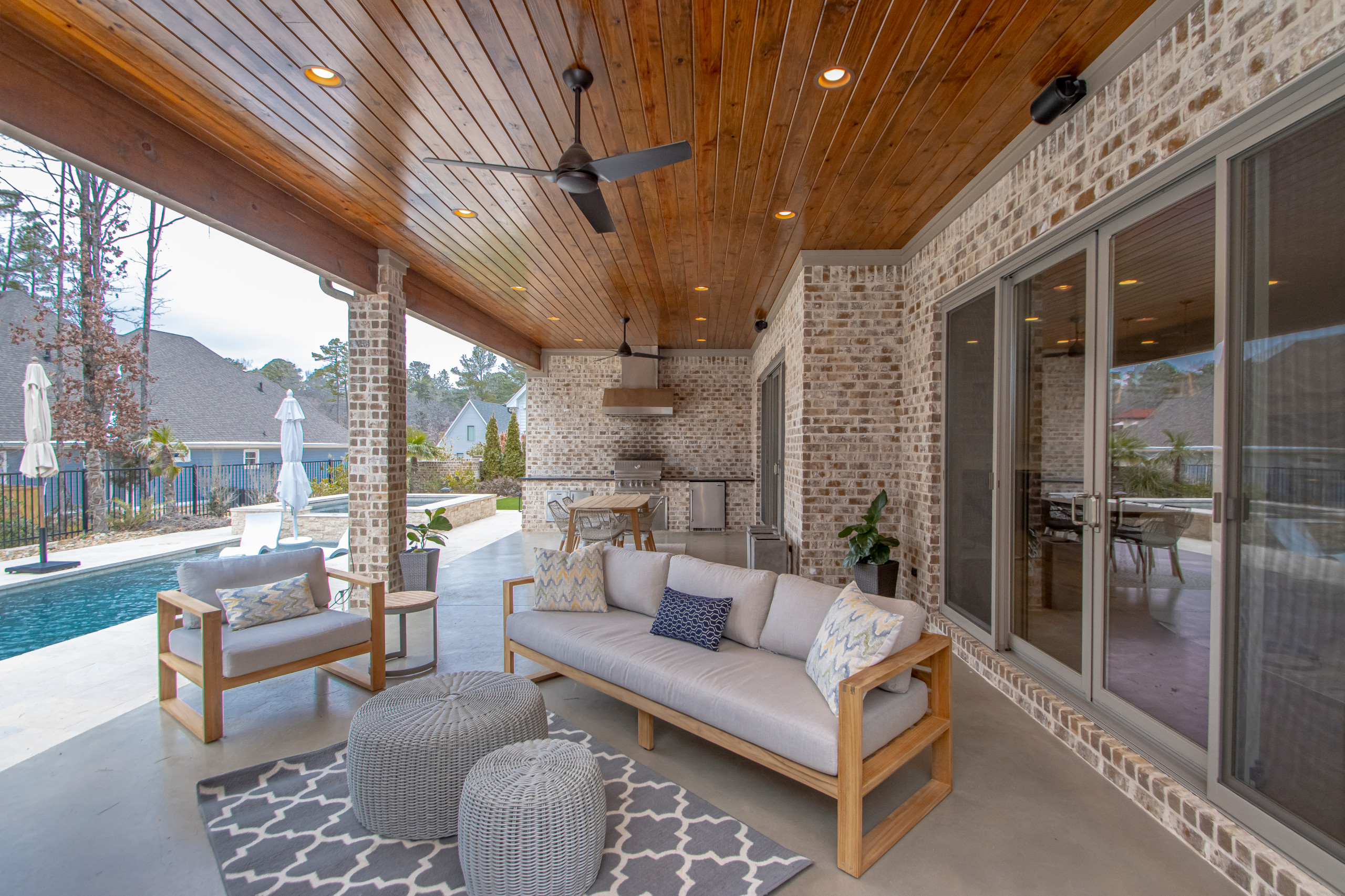 Hallen Residence