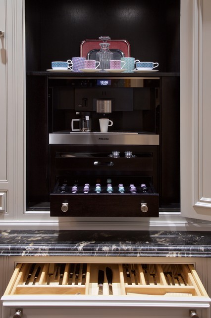 Transitional Architectural Display transitional
