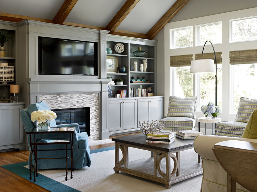 Inspiration for a transitional family room in Atlanta.