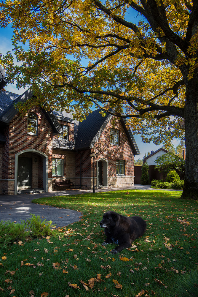 Загородный дом в стиле Тюдор