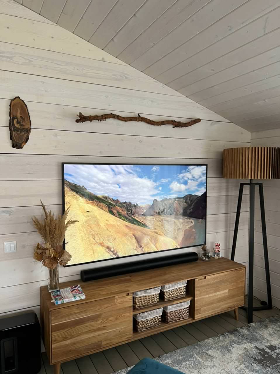 Тв-зона в гостиной