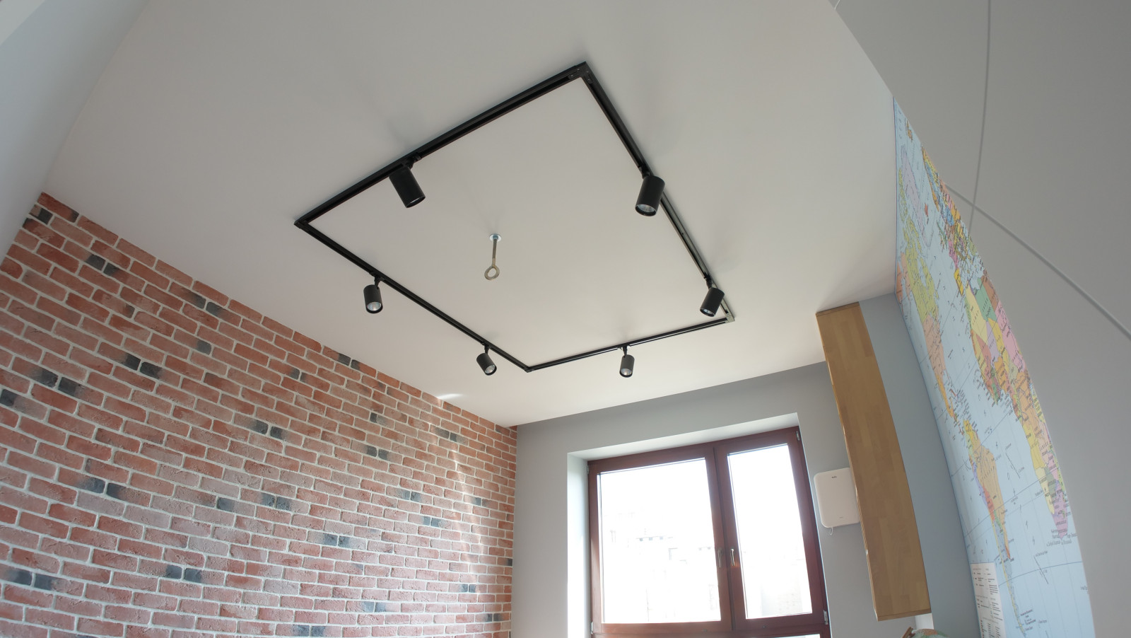 Четырехкомнатная квартира в центре по дизайн-проекту