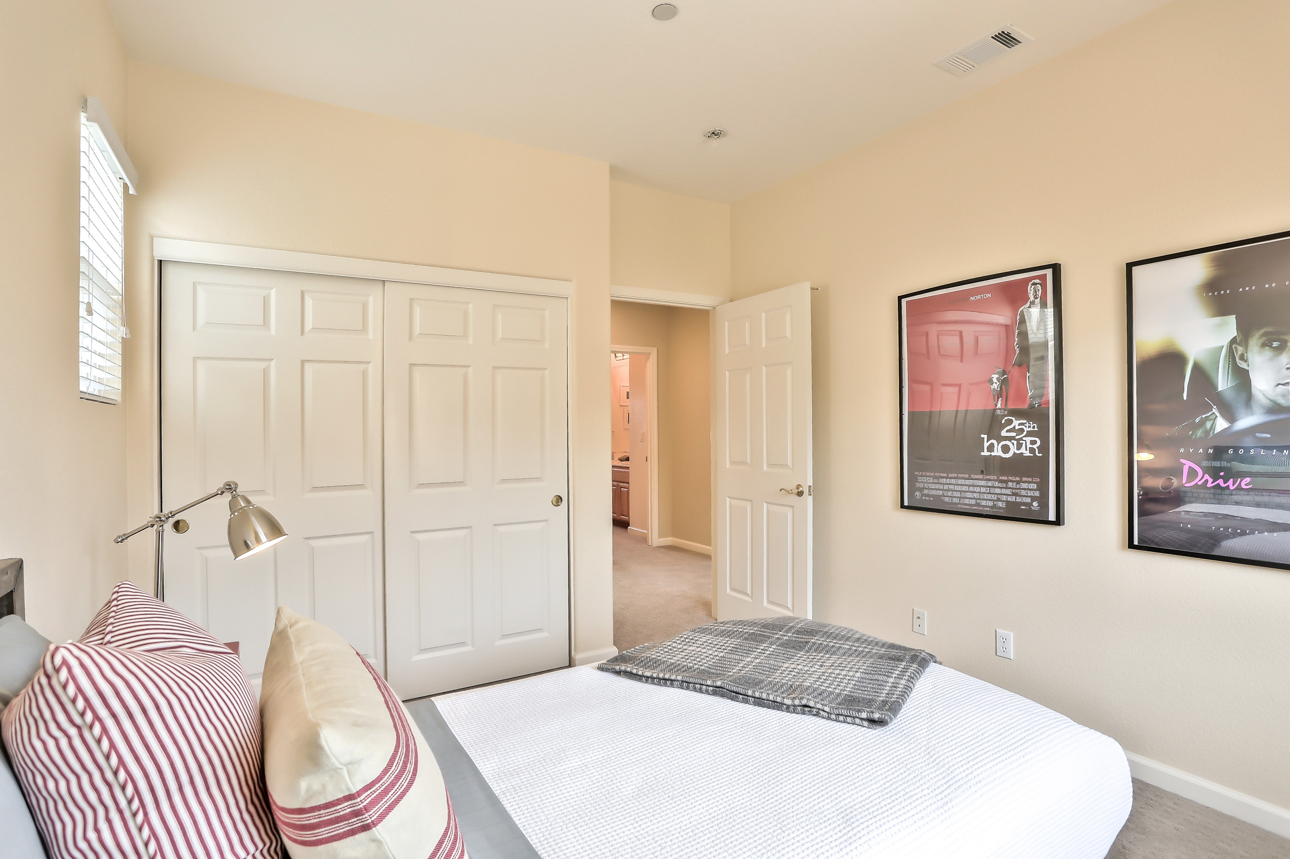 Sunny Cove Staging
