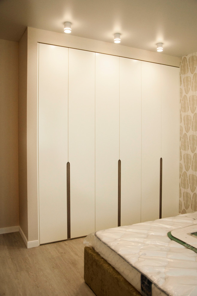 Шкаф в спальню