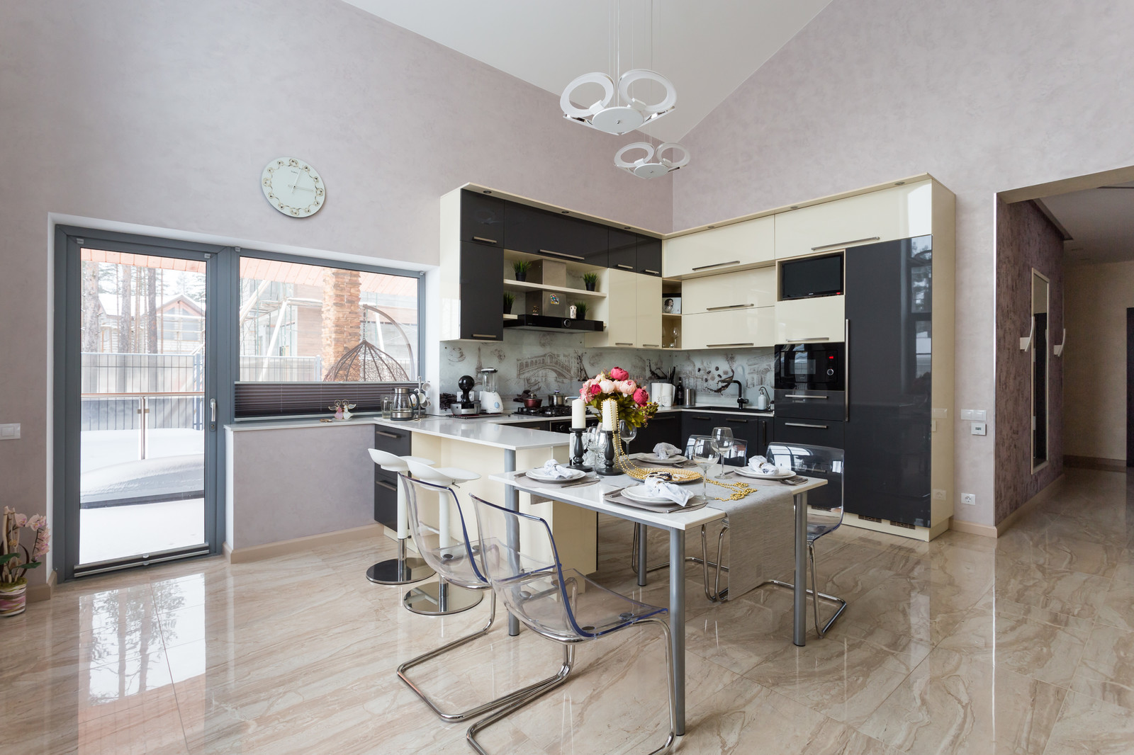 Шоколадно-лиловая история