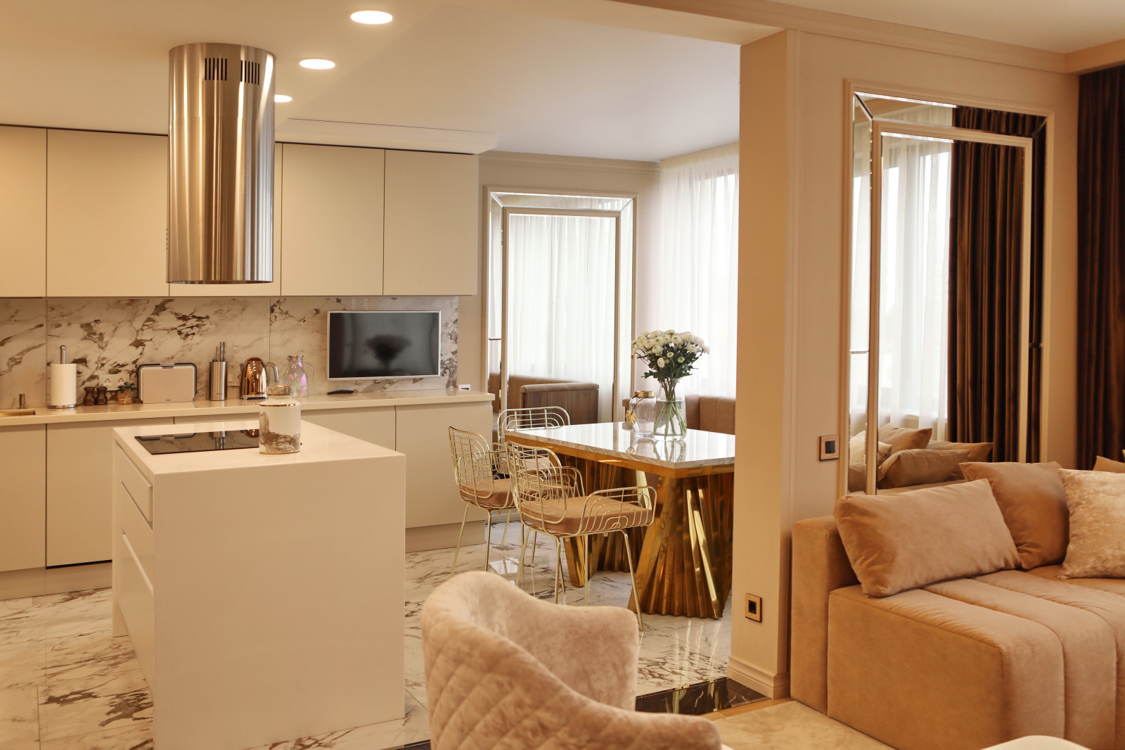 ЖК Цветы, дизайнер Ольга Погосян