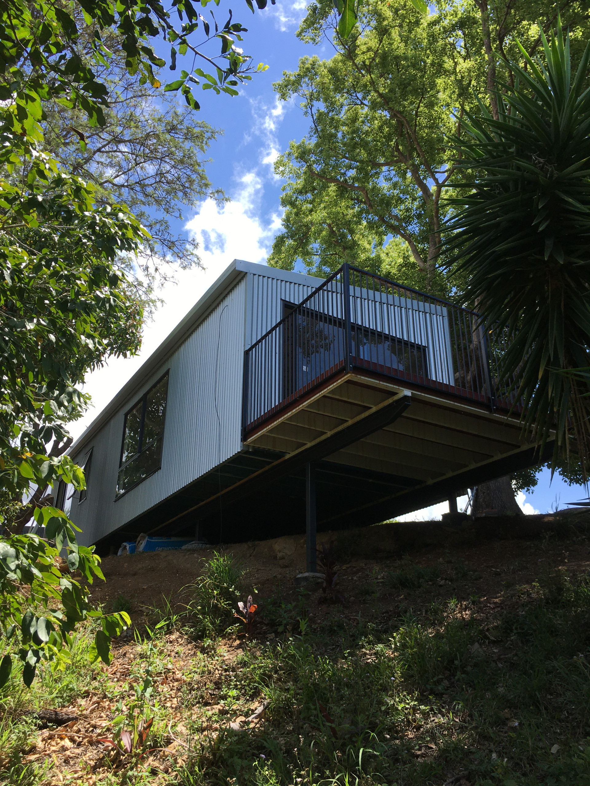 Caza Banana Cantilever deck