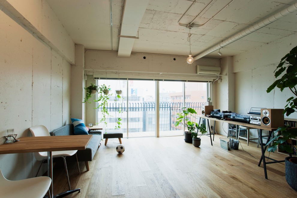 Design ideas for an industrial home in Tokyo.