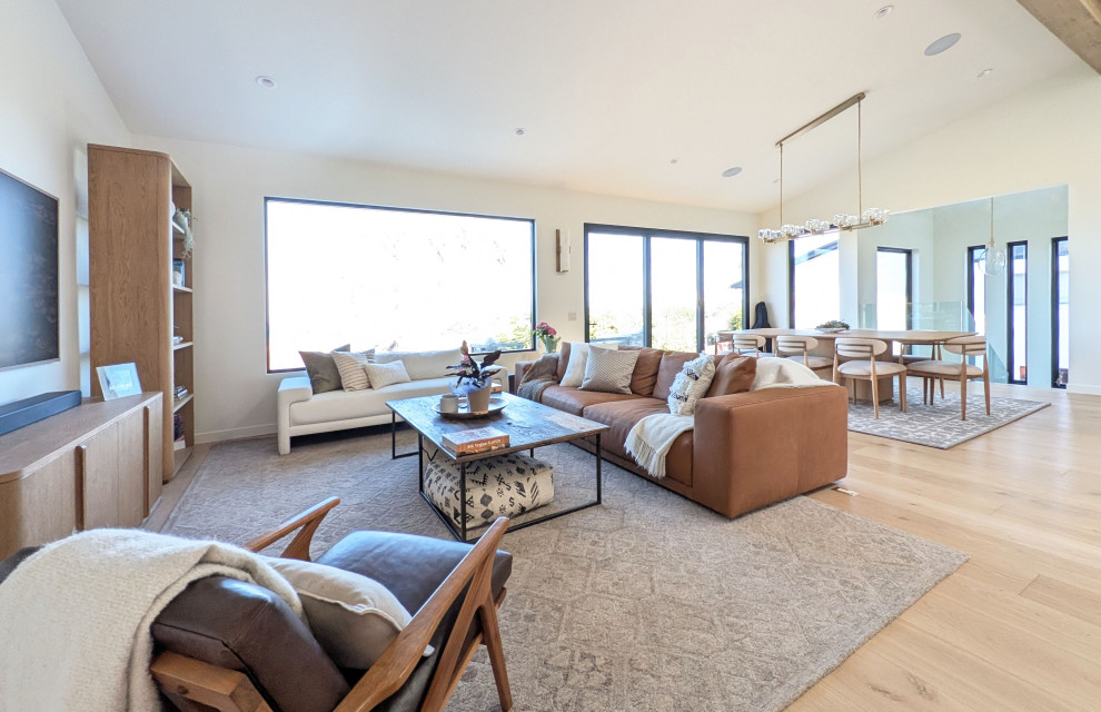 Extensive Remodel in Muirlands, La Jolla