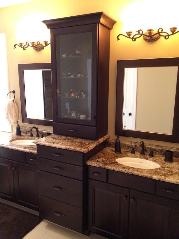 Transitional bathroom photo in Raleigh
