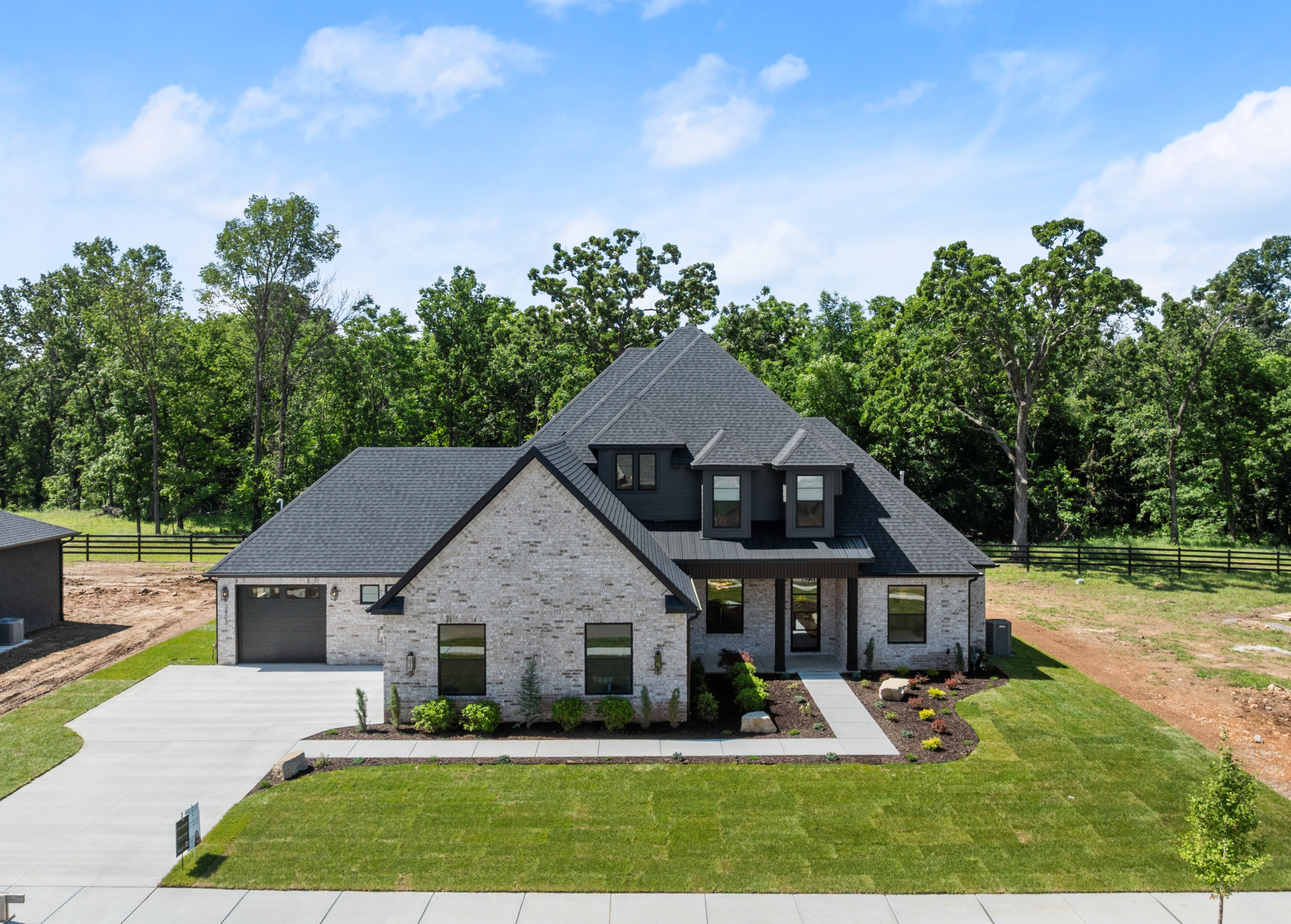 2025 PARADE HOME  3803 SW LIMELIGHT