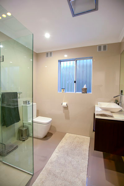 Ermington trendy-badevaerelse