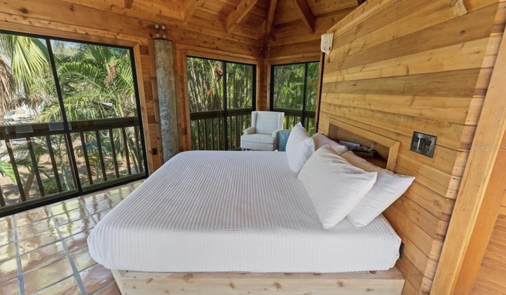 MOKU - Tropical Island House