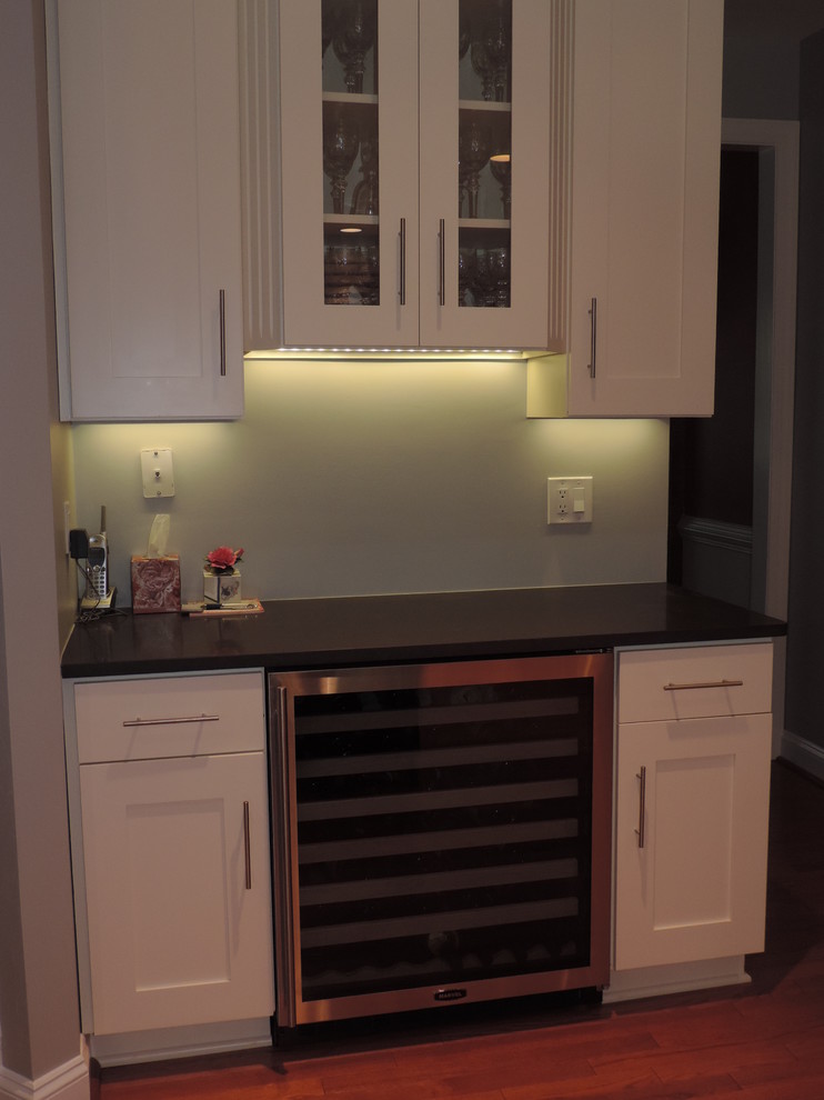 Example of a transitional kitchen design in Baltimore