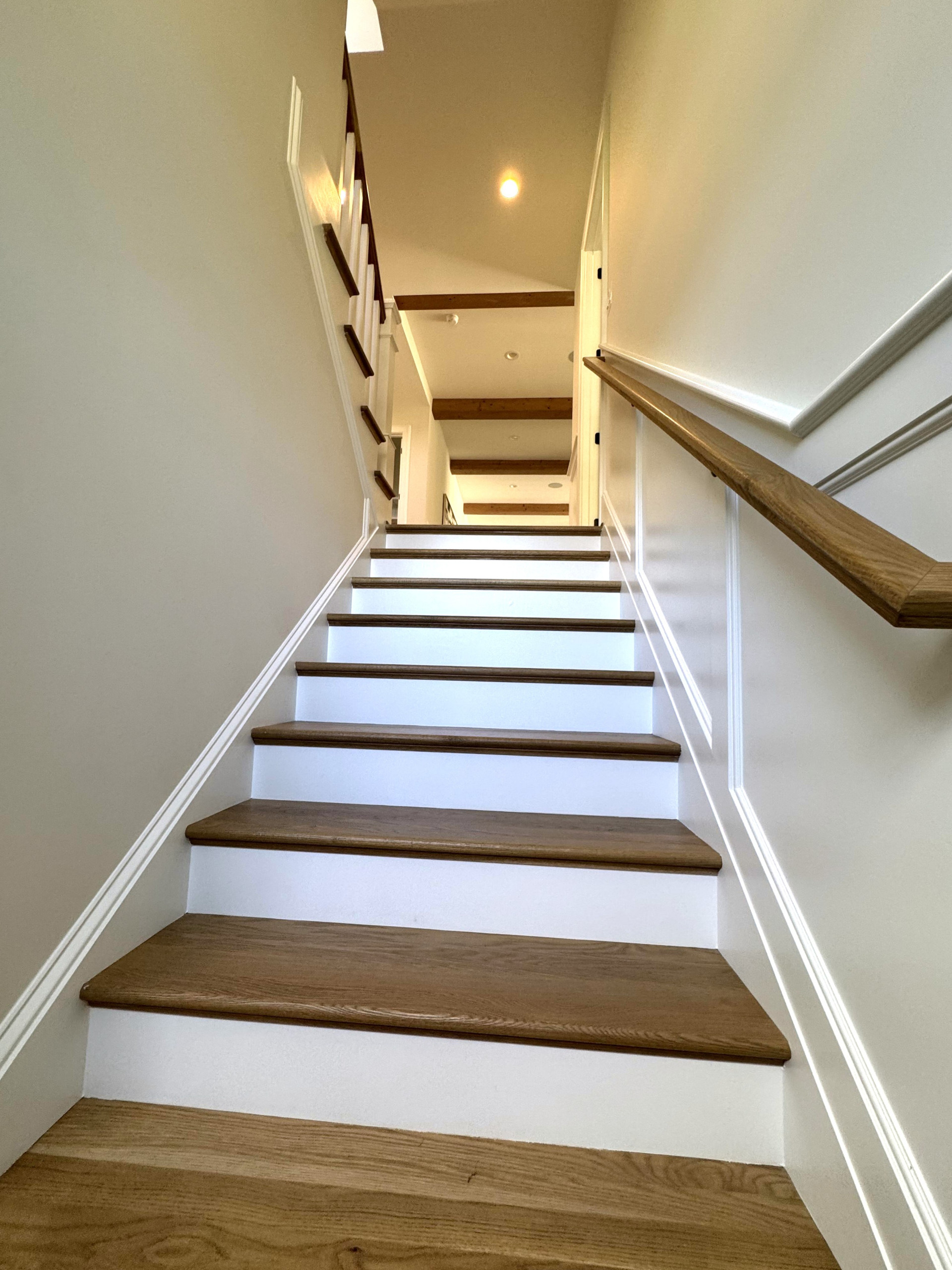 141_Timeless U Shaped Stair with Traditional Box Newels, Arlington, VA 22207
